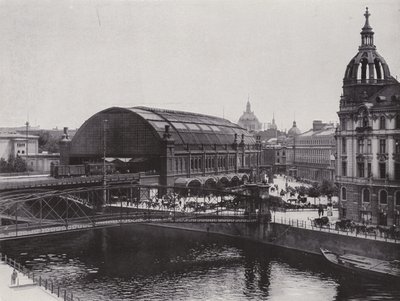 Friedrich-Strasse Station by Photographer German