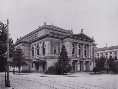 Leipzig: Gewandhaus and Mendelssohn Monument by Photographer German