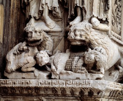 Monsters. Carved support of a column by Romanesque