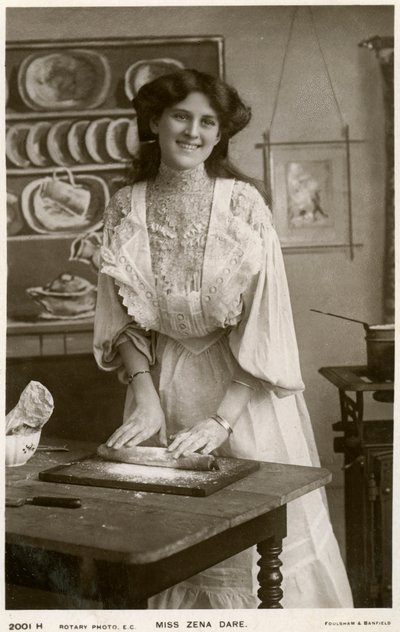 Zena Dare, British Actress by Rotary Photo