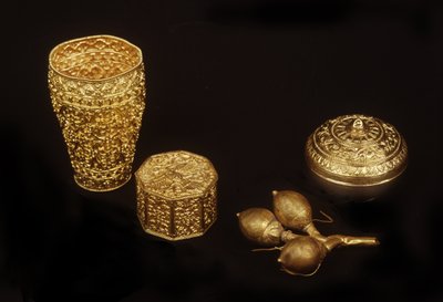 Ayutthayan objects by Siamese School