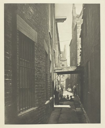 Close No. 29 Gallowgate by Thomas Annan