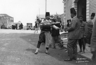 A Lemonade Seller, Beirut, Lebanon, c1920s-c1930s by Unbekannt