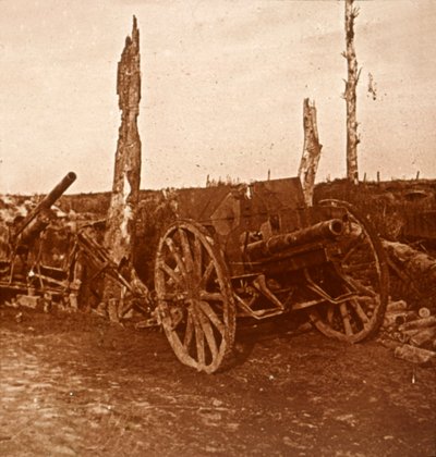 Abandoned Cannons, c. 1914-1918 by Unbekannt