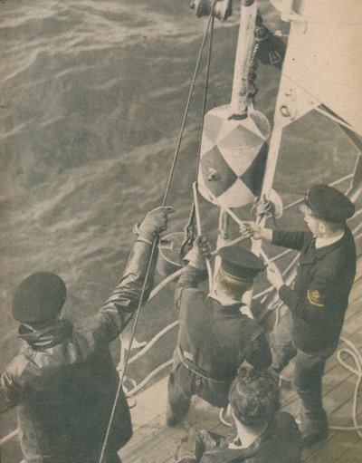 Aboard a British Minesweeper by Unbekannt