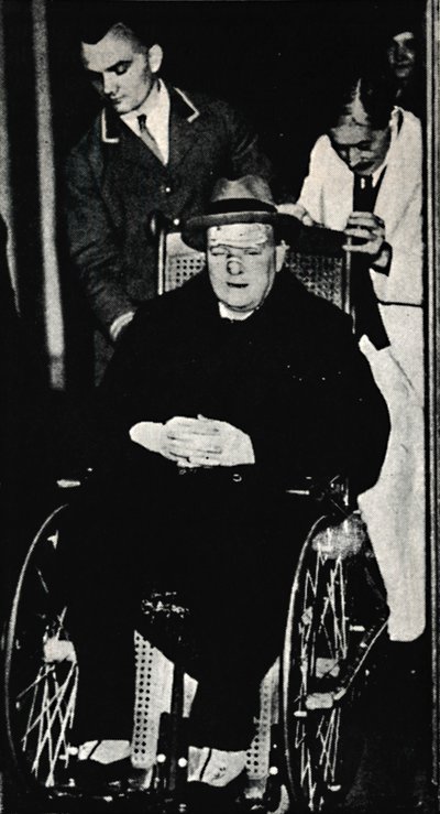 An Accident to Mr. Churchill, November 1931 by Unbekannt