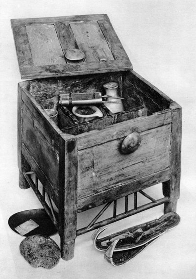 An Ancient Egyptian Wooden Toilet Case by Unbekannt