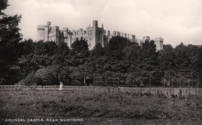 Arundel Castle, West Sussex by Unbekannt