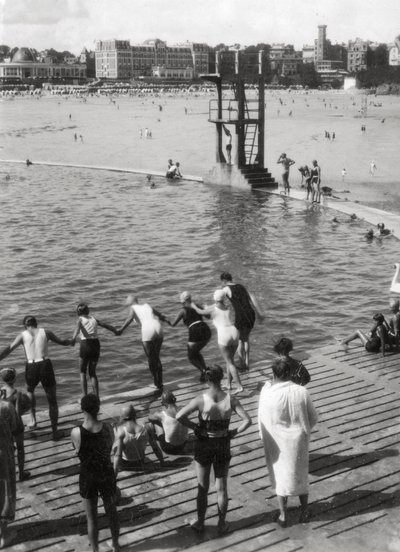 Bathing Pool, Dinard, Brittany, France, 20th century by Unbekannt