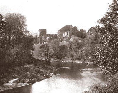 Bothwell Castle, South Lanarkshire, Scotland by Unbekannt