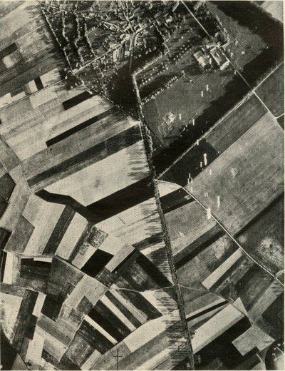 British Bombs on an Enemy Convoy, 1939-1940 by Unbekannt