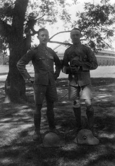 British Soldiers, Muttra, India by Unbekannt