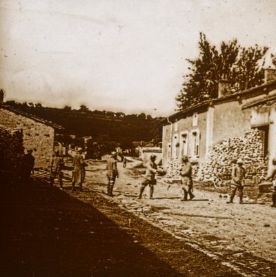 Building Defences by Unbekannt