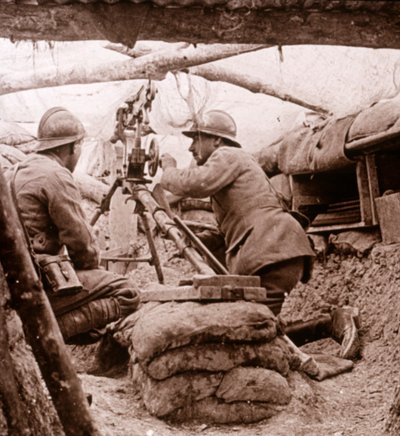 Camouflaged Machine Gun, c1914-c1918 by Unbekannt