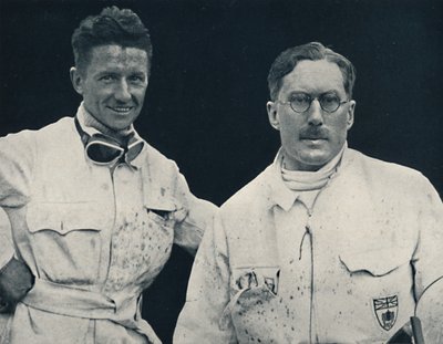 Captain G. E. T. Eyston and Assistant by Unbekannt
