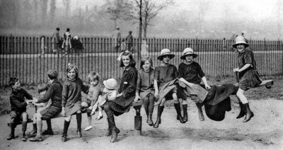 Children in a Park, London by Unbekannt