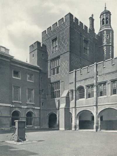 Cloisters and College Library, 1926 by Unbekannt