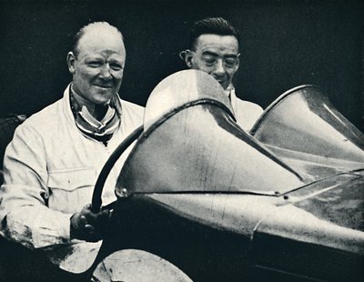 E. R. Hall, 1937 by Unbekannt
