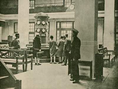 Entrance Hall, London Air Station, 1927 by Unbekannt