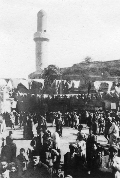 Exchange square, Baghdad, Iraq by Unbekannt