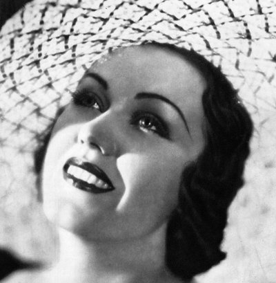 Fay Wray, Canadian-born American film actress by Unbekannt