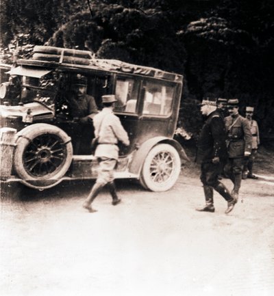 French Officers and Vehicle, c1914-c1918 by Unbekannt