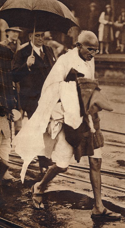 Gandhi in London, 1930, 1938 by Unbekannt