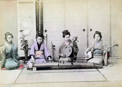 Geisha playing traditional musical instruments, Japan, 1880 by Unbekannt