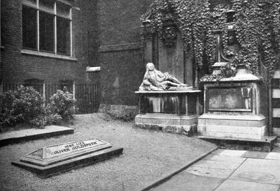 Goldsmiths Monument in the Temple, 1907 by Unbekannt