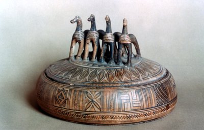 Greek Pyxide, 9th-8th Century BC by Unbekannt