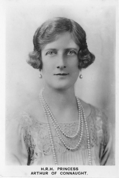 HRH Princess Arthur of Connaught, 1937 by Unbekannt