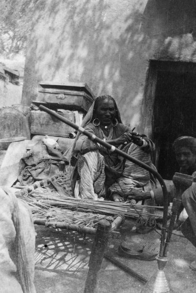 Indian woman of the lowest caste, Howshera, 1917 by Unbekannt