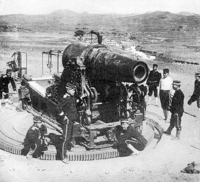 Japanese siege gun, Russo-Japanese War, 1904-5 by Unbekannt
