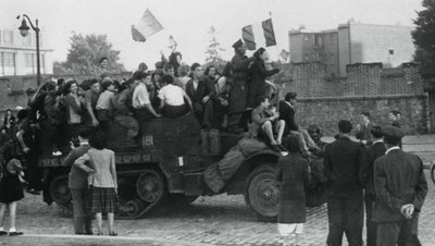 Liberation of Paris, August 1944 by Unbekannt