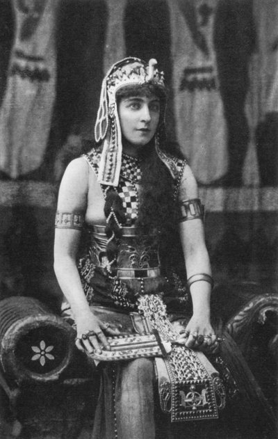 Lillie Langtry as Cleopatra by Unbekannt