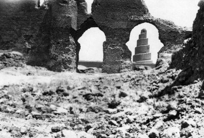 Malwiya tower, Mesopotamia, 1918 by Unbekannt
