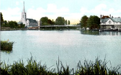Marlow Bridge and Church, Buckinghamshire, 20th Century by Unbekannt