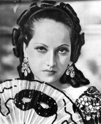 Merle Oberon, British film actress by Unbekannt