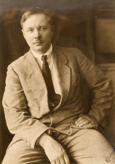 Mikhail Fyodorovich Larionov 1881-1964 by Unbekannt