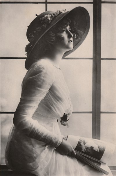 Miss Gabrielle Ray, 1883-1973, c1930 by Unbekannt