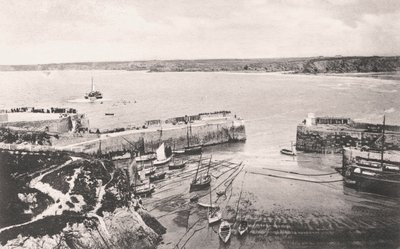 Newquay harbour, Newquay, Cornwall, 1908 by Unbekannt