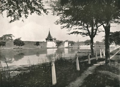 North Moat and Wall, Mandalay by Unbekannt