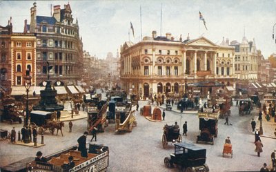 Piccadilly Circus, London by Unbekannt