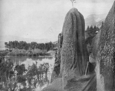 Pillars of Hercules, Columbia River by Unbekannt