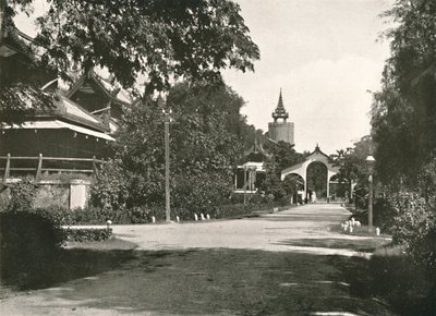 Queens Watch Tower, the Palace, Mandalay, 1900 by Unbekannt