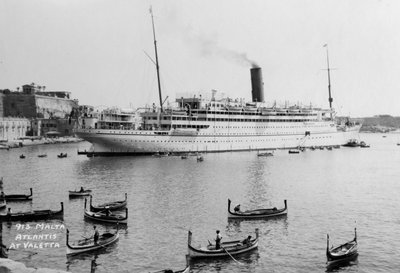 RMS Atlantis, Valetta, Malta by Unbekannt