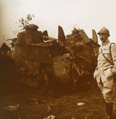 Renault tank, c1914-c1918 by Unbekannt