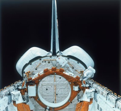 Space Shuttle Astronaut on EVA by Unbekannt