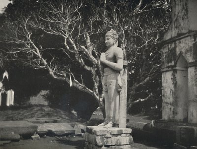 Stone Figure Near the Ruwanwali-Dagoba, Anuradhapura by Unbekannt