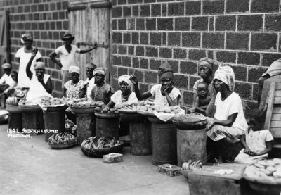 Street Traders, Freetown, Sierra Leone by Unbekannt